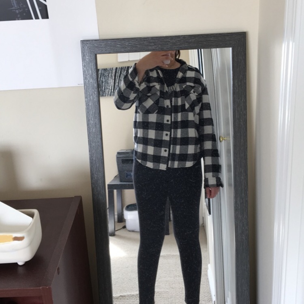 Black and white flannel shirt - Picture 4 of 5